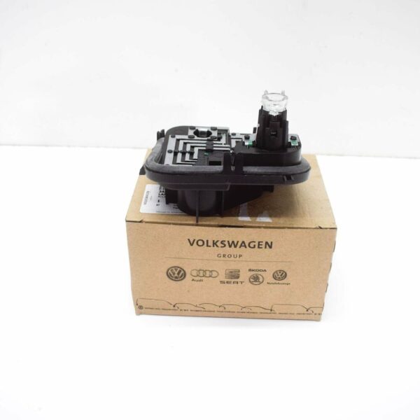 3AE945258 - Volkswagen PASSAT B7 Rear Right Taillight Bulb Carrier 3AE945258 NEW GENUINE