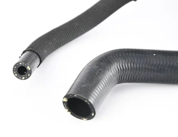 3C0121157CE - NEW VW SKODA CC MAGOTAN PASSAT 4MOTION VARIANT COOLANT HOSE 3C0121157CE ORIGINAL