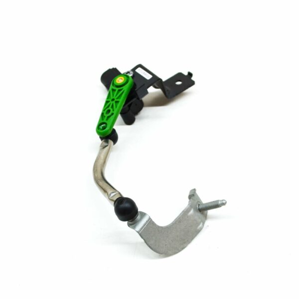 3C0412521B - NEW AUDI Q3 8U LEFT SIDE LEVEL SENSOR WITH POLES 3C0412521B