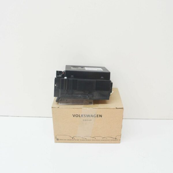 3C0905843AE - NEW VOLKSWAGEN PASSAT B7 IGNITION STARTER SWITCH 3C0905843AE ORIGINAL