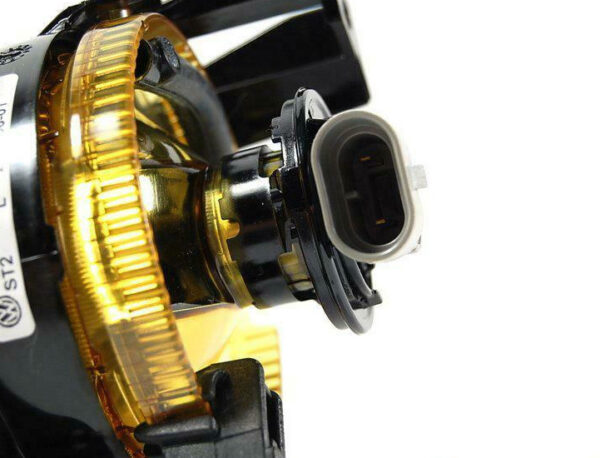 3C0941699B - NEW VOLKSWAGEN PASSAT B6 FRONT LEFT HALOGEN FOG LIGHT 3C0941699B
