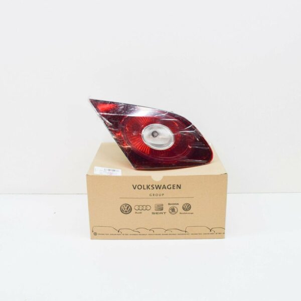 3C8945307A - NEW VW PASSAT CC 357 REAR LEFT TAIL LIGHT 3C8945307A
