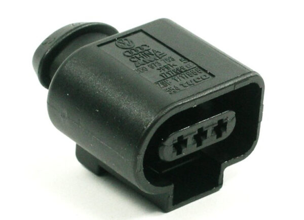 3D0973703 - NEW AUDI A1 8X HOUSING CONTACT HOUSING 3PIN 3D0973703