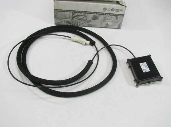 420035503E - Audi R8 Spyder 42 Radio Antenna Mast 420035503E NEW ORIGINAL