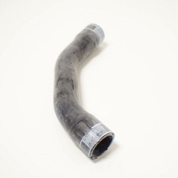 420121073 - NEW AUDI R8 42 RIGHT SIDE RADIATOR PIPE HOSE 420121073