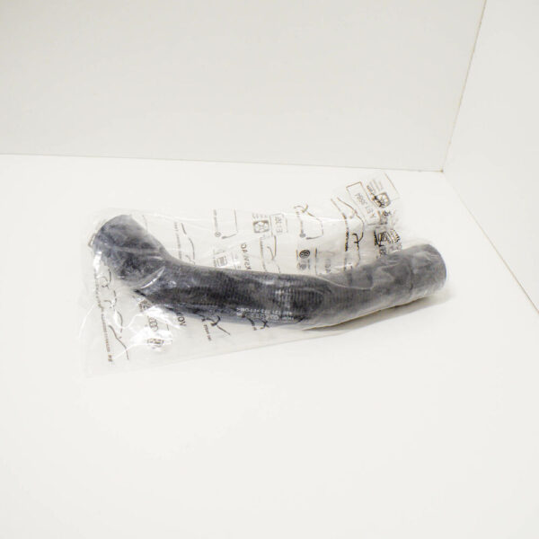 420121073 - NEW AUDI R8 42 RIGHT SIDE RADIATOR PIPE HOSE 420121073