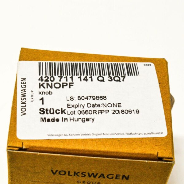 420711141Q3Q7 - NEW AUDI R8 GEAR STICK KNOB 420711141Q3Q7 ORIGINAL