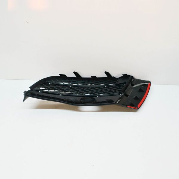 42080768001C - NEW AUDI R8 FRONT BUMPER RIGHT GRILLE 42080768001C 420807680 01C ORIGINAL