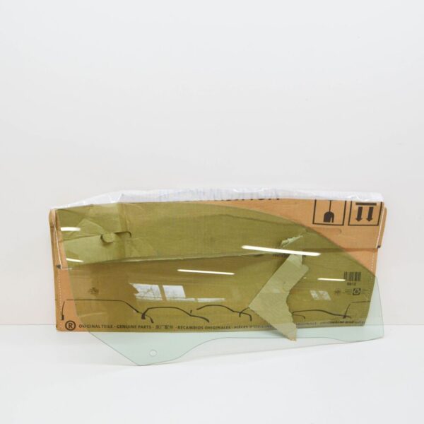 420845202A - NEW AUDI R8 42 FRONT RIGHT SIDE DOOR GLASS 420845202A ORIGINAL