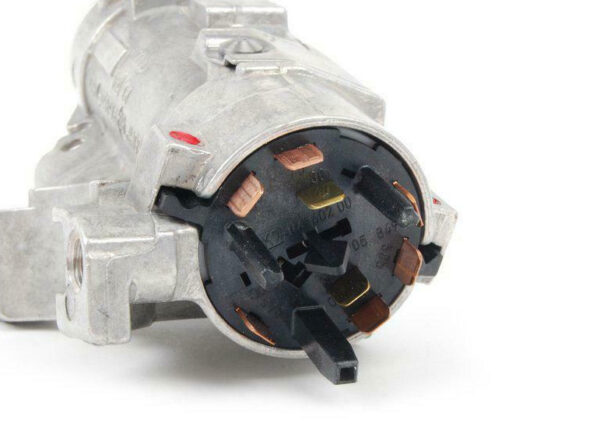 4B0905851P - NEW AUDI A4 B7 STEERING IGNITION LOCK HOUSING 4B0905851P OEM
