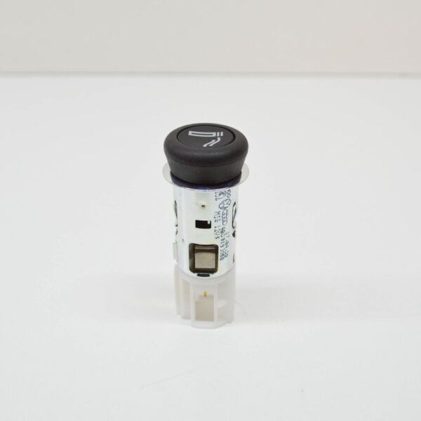 4B0919305B01C - AUDI A3 8P CIGARETTE LIGHTER SOCKET 4B0919305B01C NEW