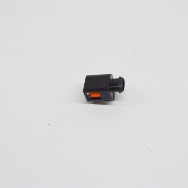 4D0971992B - NEW AUDI A1 MK1 ALTERNATOR FLAT CONNECTOR HOUSING 2 PIN 4D0971992B ORIGINAL