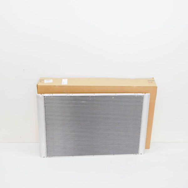 4E0121251F - NEW AUDI A8 4E ENGINE COOLING RADIATOR 4E0121251F ORIGINAL