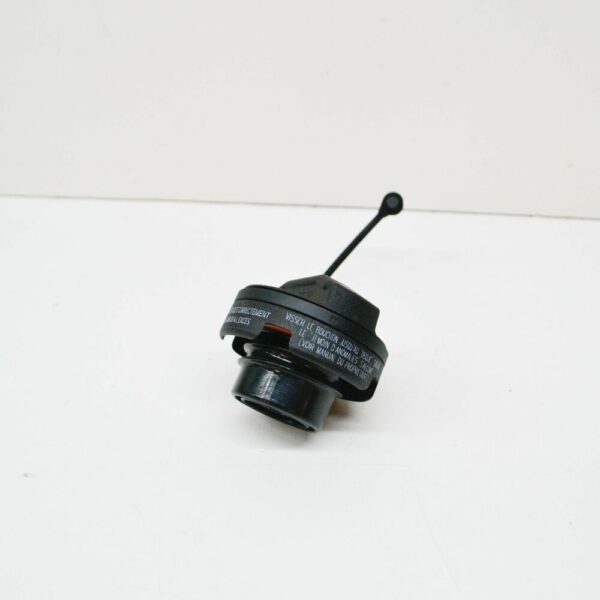 4E0201550B - NEW AUDI A8 D3 GAS CAP WITH STRAP 4E0201550B