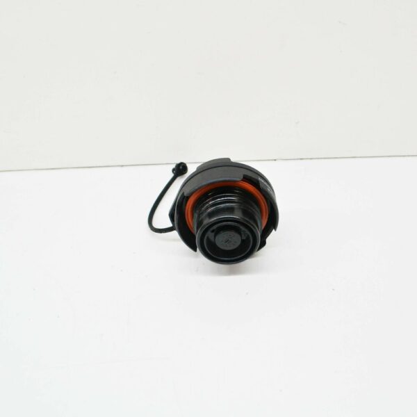 4E0201550B - NEW AUDI A8 D3 GAS CAP WITH STRAP 4E0201550B