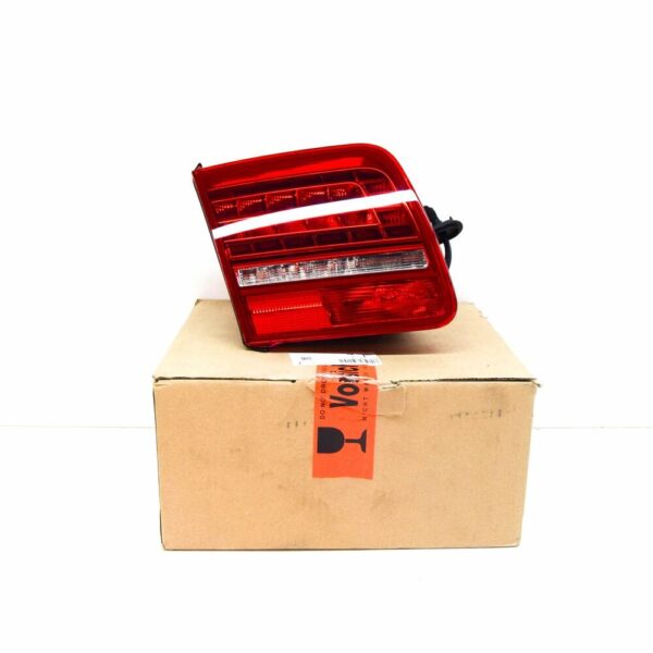 4E0945093J - NEW AUDI A8 D3 REAR LEFT INNER TAILLIGHT USA 4E0945093J ORIGINAL