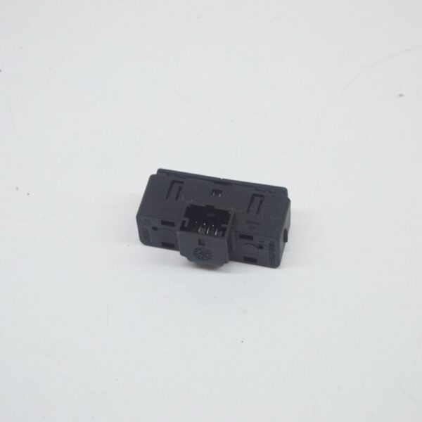 4E09598315PR - NEW AUDI A8 4E FLAP LOCK CONTROL SWITCH 4E09598315PR ORIGINAL