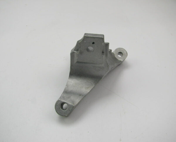 4F0199307AE - NEW AUDI A6 AVANT C6 LEFT SIDE ENGINE SUPPORT BRACKET 4F0199307AE ORIGINAL