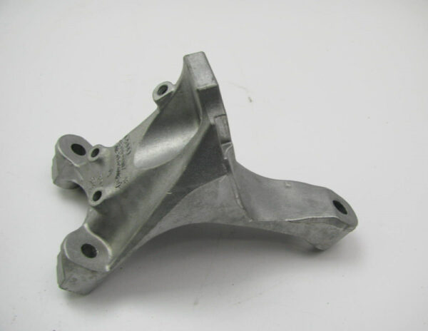 4F0199307AE - NEW AUDI A6 AVANT C6 LEFT SIDE ENGINE SUPPORT BRACKET 4F0199307AE ORIGINAL