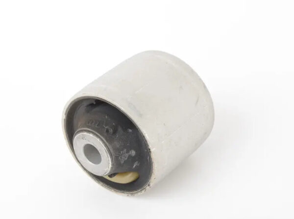 4F0407183F - NEW AUDI A6 AVANT C6 FRONT LOWER INNER HANDLEBAR SOCKET 4F0407183F ORIGINAL