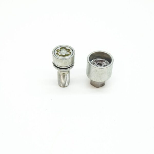 4F0698139B806 - NEW AUDI A4 B7 WHEEL BOLT 4F0698139B806 ORIGINAL