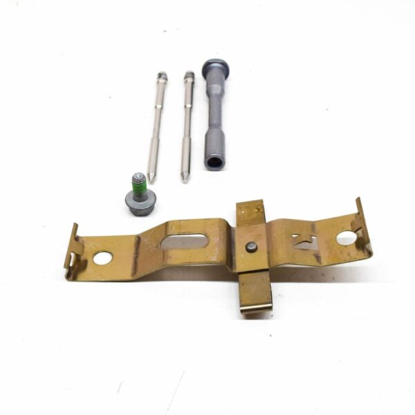 4F0698269B - NEW AUDI RS7 SPORTBACK 4G8 FRONT BRAKE CALIPER FITTING SET 4F0698269B