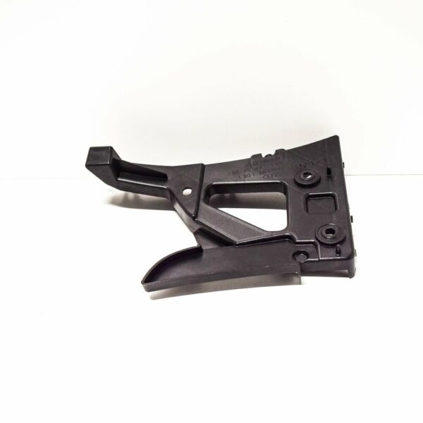 4F0807227C - NEW AUDI RS6 C6 FRONT BUMPER LEFT BRACKET 4F0807227C 2010