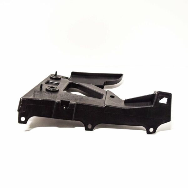 4F0807227C - NEW AUDI RS6 C6 FRONT BUMPER LEFT BRACKET 4F0807227C 2010