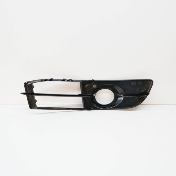 4F0807681Q3FZ - NEW AUDI A6 C6 LEFT FOG LIGHT GRILLE S-LINE 4F0807681Q3FZ 2010