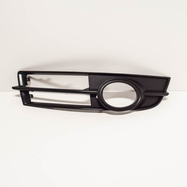 4F0807682D01C - Audi A6 C6 S-Line Front Right Fog Light Grill 4F0807682D 01C New Genuine