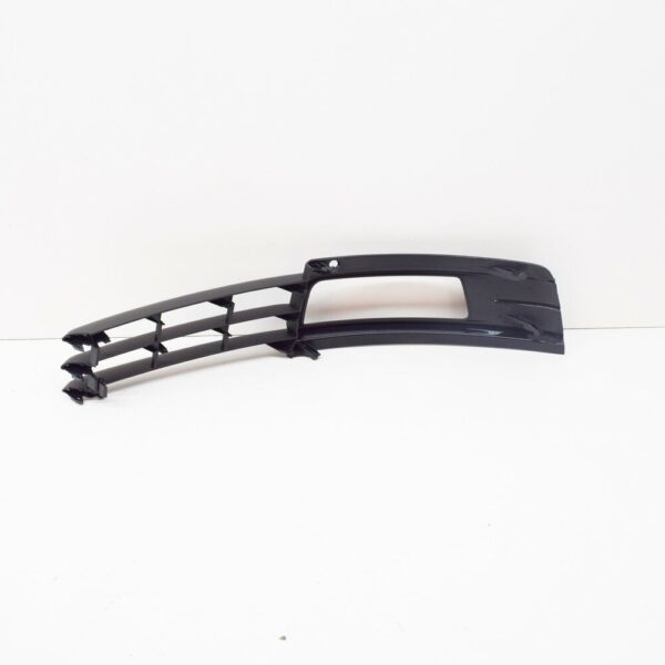 4F0807682N01C - NEW AUDI A6 C6 RIGHT FOG LIGHT GRILLE LOWER 4F0807682N01C 4F0807682N 01C