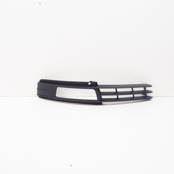 4F0807682N01C - NEW AUDI A6 C6 RIGHT FOG LIGHT GRILLE LOWER 4F0807682N01C 4F0807682N 01C