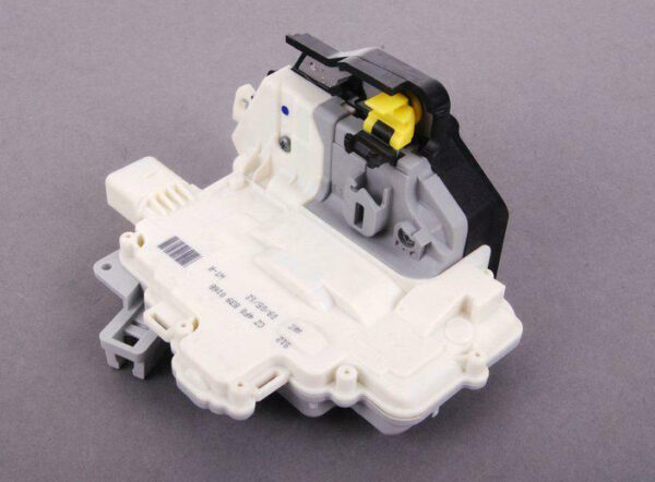 4F0839016B - NEW AUDI A3 8P REAR RIGHT DOOR LOCK WITH DOOR CONTACT SWITCH 4F0839016B ORIGINAL