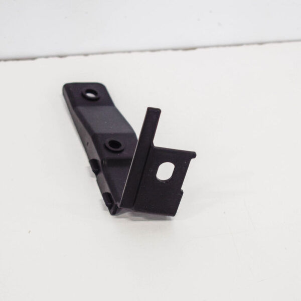 4F0853921A - NEW AUDI A6 C6 RS6 FRONT LEFT COVER BRACKET 4F0853921A OEM