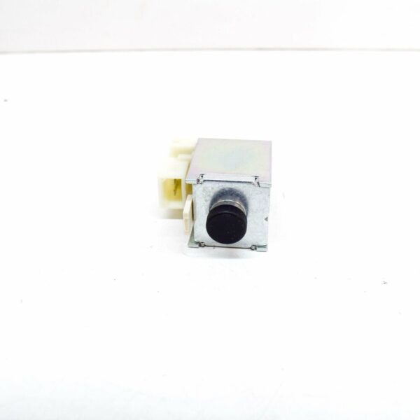 4F0927353A - NEW AUDI A6 C6 SHIFT INTERLOCK SOLENOID ELECTROMAGNET 4F0927353A