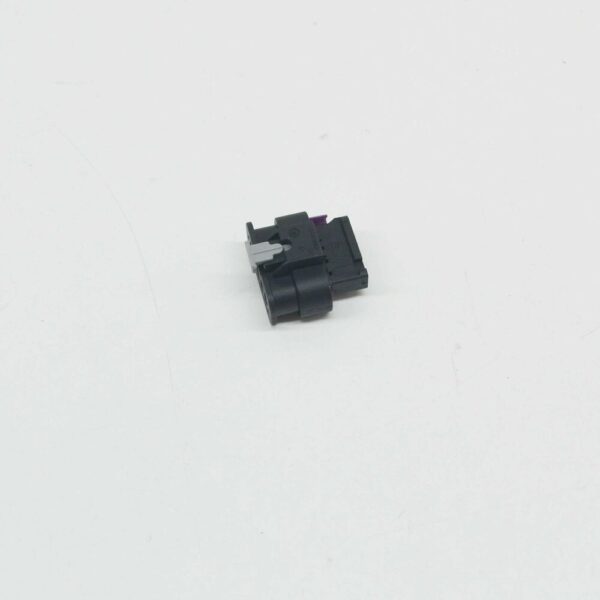 4F0973705 - NEW AUDI A1 MK1 COOLANT REGULATOR FLAT CONTACT HOUSING 5 PIN 4F0973705 ORIGINAL