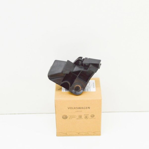 4F1823633B - NEW AUDI A6 C6 BONNET RELEASE HANDLE BRACKET LHD 4F1823633B ORIGINAL