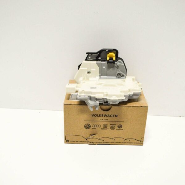 4F1837016A - NEW AUDI A6 C6 FRONT RIGHT DOOR LOCK LHD 4F1837016A OEM