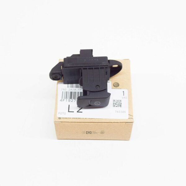 4F1927225B - NEW AUDI A6 C6 PARKING BRAKE SWITCH BUTTON LHD 4F1927225B