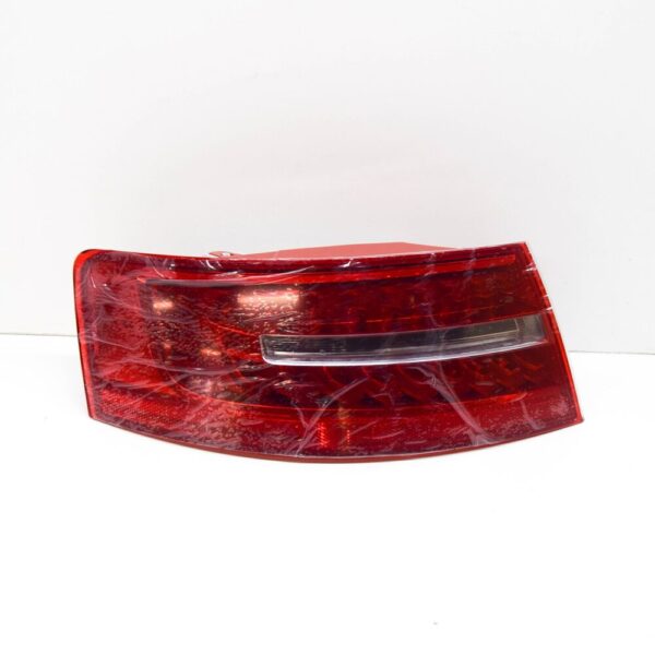 4F5945095K - NEW AUDI A6 C6 REAR LEFT TAILLIGHT LED 4F5945095K ORIGINAL