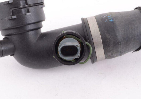 4G0121049L - NEW AUDI A4 B8 RIGHT SIDE WATER RADIATOR HOSE 4G0121049L ORIGINAL