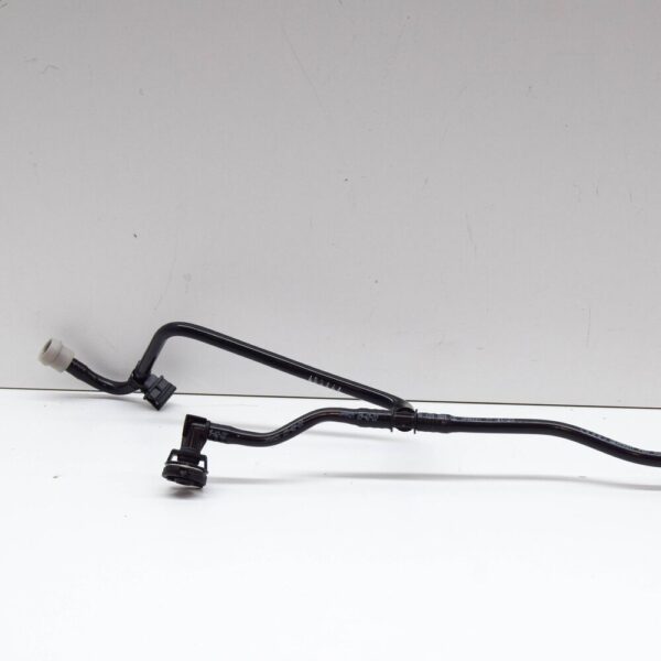 4G0121081CC - Audi RS7 Sportback 4G Engine Breather Line 4G0121081CC NEW GENUINE