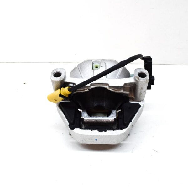 4G0199381LH - NEW AUDI A7 SPORTBACK 4G8 RIGHT SIDE ENGINE MOUNT 4G0199381LH ORIGINAL