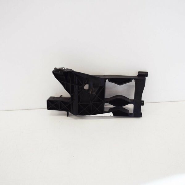 4G0805608A - NEW AUDI A6 C7 RIGHT HEADLIGHT BRACKET 4G0805608A ORIGINAL