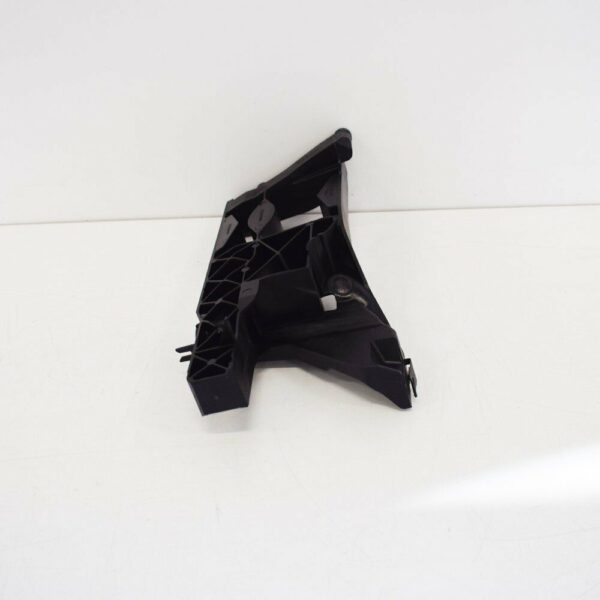 4G0805608A - NEW AUDI A6 C7 RIGHT HEADLIGHT BRACKET 4G0805608A ORIGINAL