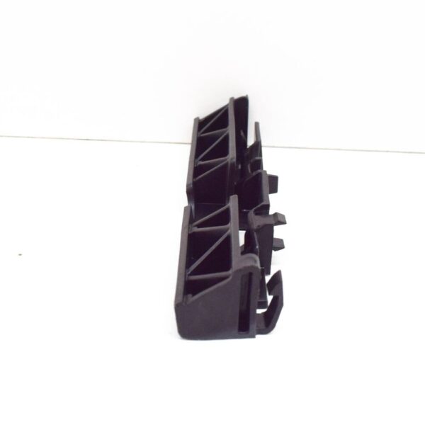 4G0853922B - AUDI A6 C7 Front Right Rocker Panel Sill Bracket Holder 4G0853922B NEW