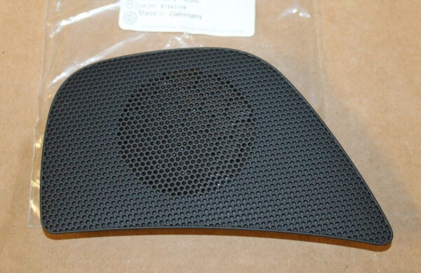 4G0857228B6PS - Audi A6 C7 Dashboard Speaker Cover Right 4G0857228B6PS NEW