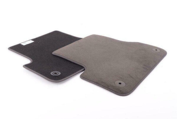 4G0864450B - NEW AUDI A7 SPORTBACK 4G8 REAR FLOOR MAT SET 4G0864450BQC7