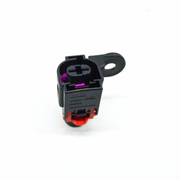 4G0906234B - NEW AUDI A3 8V POSITIVE BATTERY WIRE FLAT CONTACT HOUSING 4G0906234B ORIGINAL