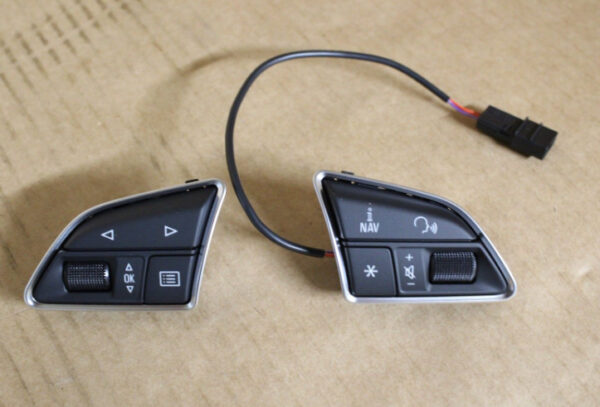 4G0951523CXHA - NEW AUDI A6 AVANT C7 STEERING WHEEL MULTIFUNCTION BUTTONS 4G0951523CXHA ORIGINAL